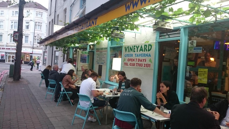 Al Fresco dining