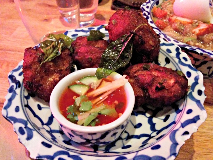 Fish cakes with a sweet chilli sauce