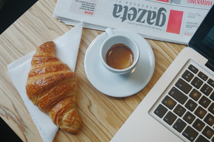 Espresso & croissant