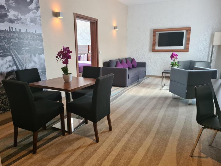 A photo of Warsaw Plaza Hotel