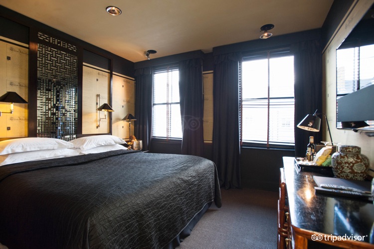 A photo of Blakes Hotel