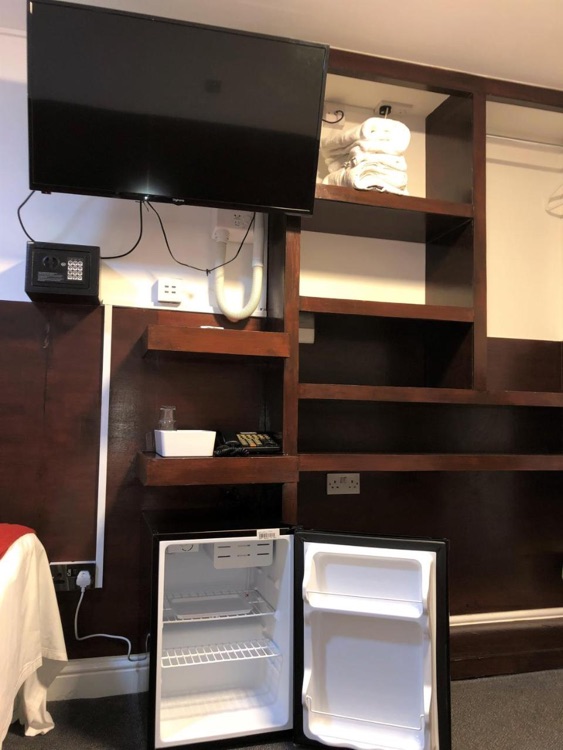 A photo of Plaza London Hotel