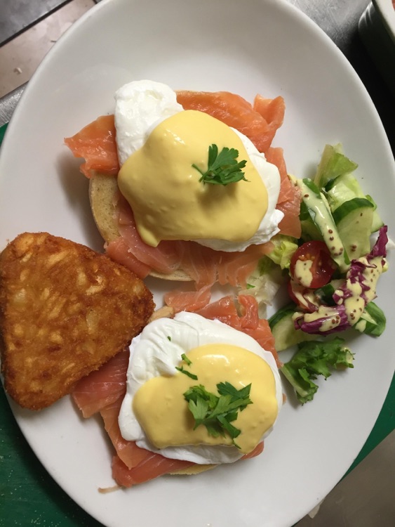 Egg royal