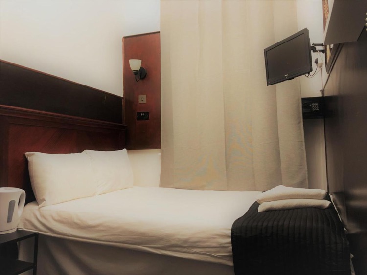 A photo of Plaza London Hotel