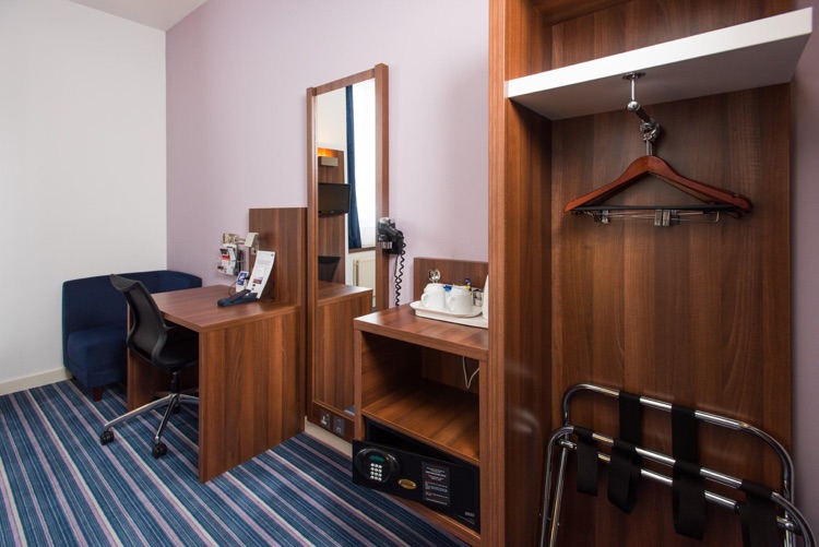 A photo of Holiday Inn Express London - Vauxhall Nine Elms by IHG