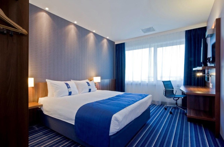 A photo of Holiday Inn Express London - Vauxhall Nine Elms by IHG