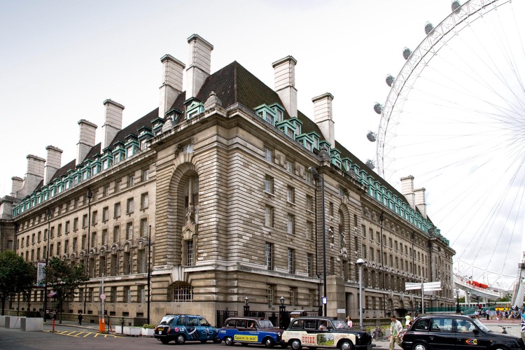 A photo of Premier Inn London County Hall hotel