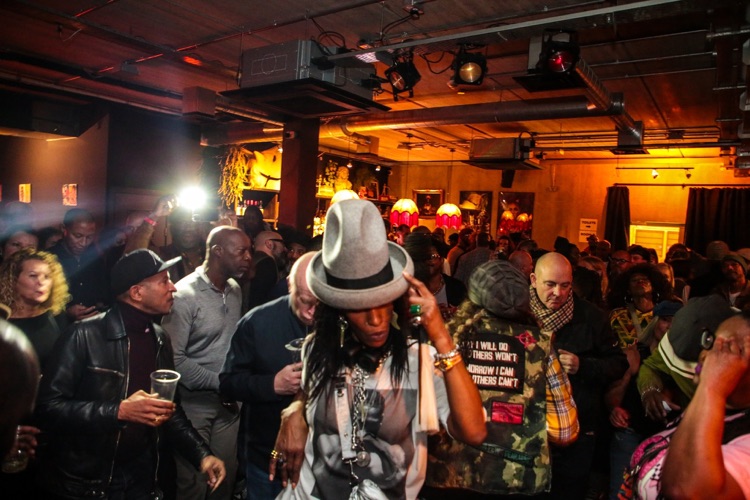 4 da luv of trouble at The Clf Art Lounge Pop Up
