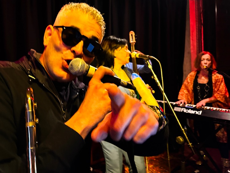 Sarabanda Live at Latin Jazz Brunch Live
