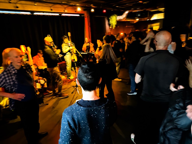 Sarabanda live at Latin Jazz Brunch Live