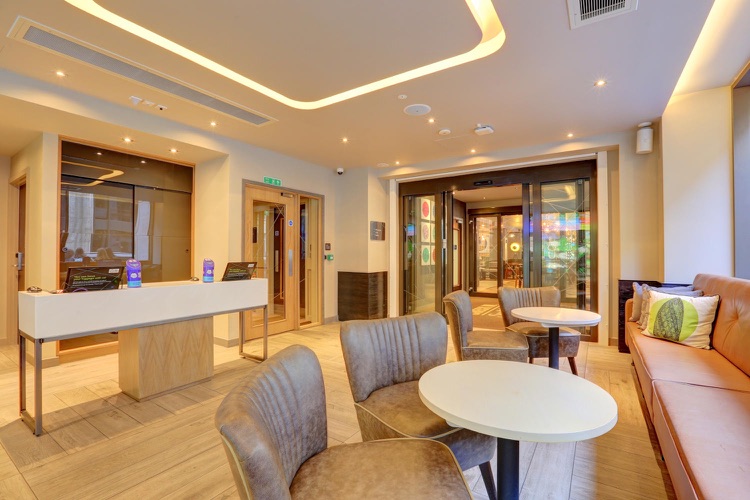 A photo of hub by Premier Inn London Westminster Abbey hotel