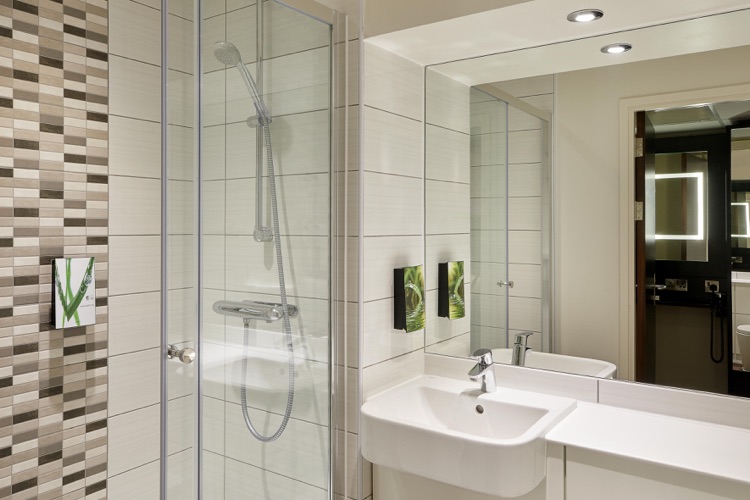 Premier Inn bathroom