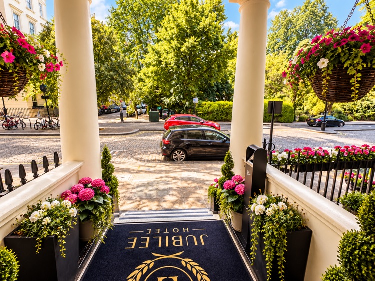 A photo of Jubilee Hotel
