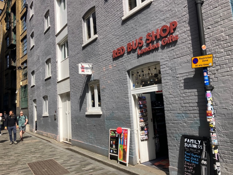ONE STOP SOUVENIR SHOP