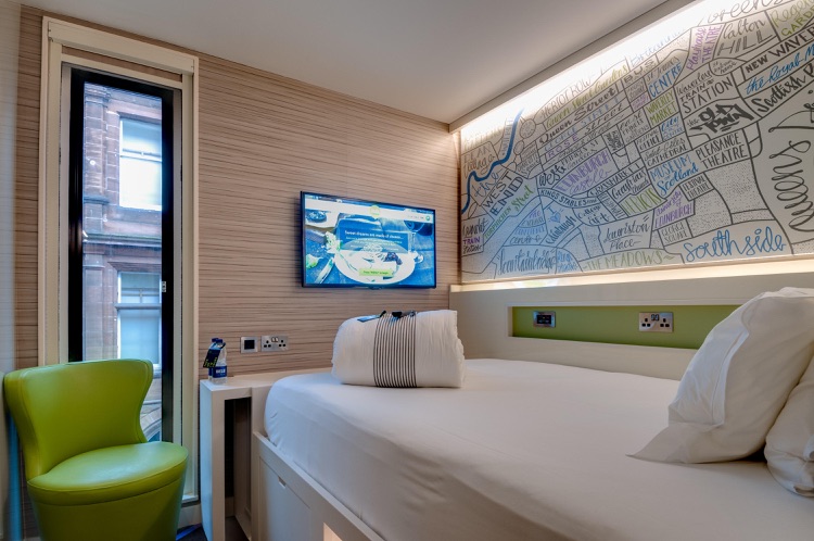 Hub by Premier Inn double room