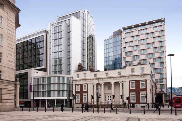 A photo of Premier Inn London Waterloo (Westminster Bridge) hotel