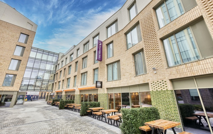 A photo of Premier Inn London Southwark (Southwark Station) hotel