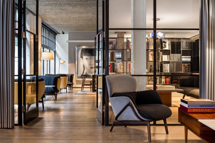 A photo of Radisson Blu Hotel, London Mercer Street