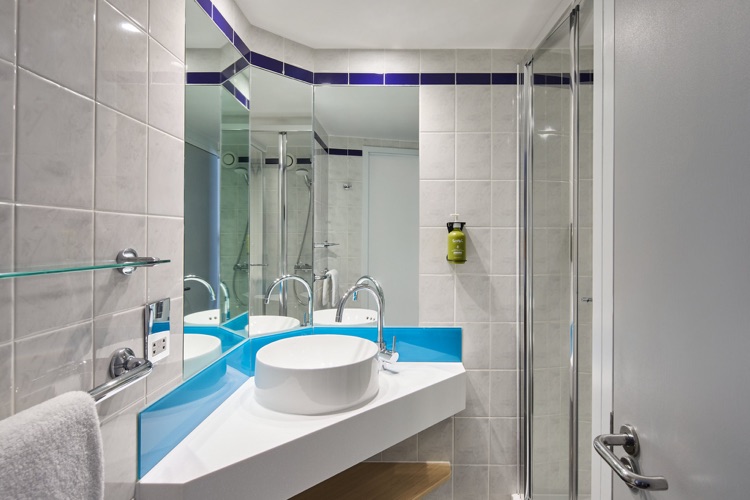 A photo of Holiday Inn Express London - Limehouse by IHG