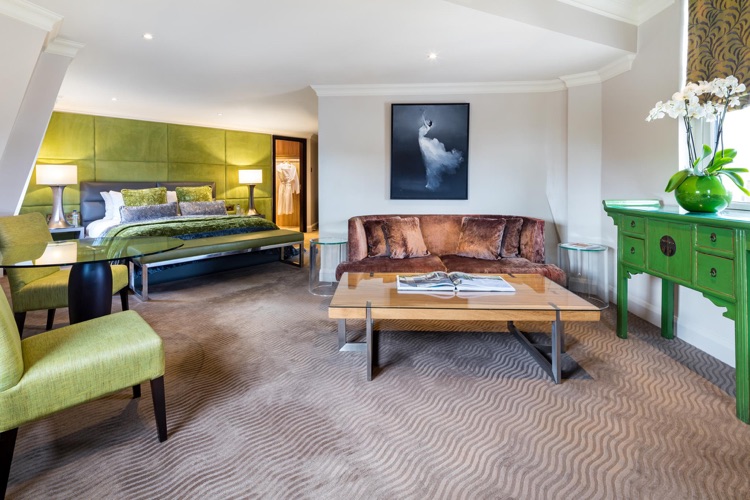 A photo of Radisson Blu Hotel, London Mercer Street