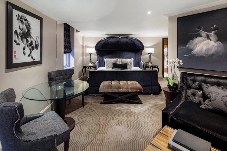 A photo of Radisson Blu Hotel, London Mercer Street
