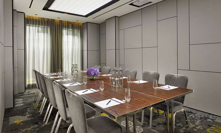 Park Suites 3 Boardroom Style