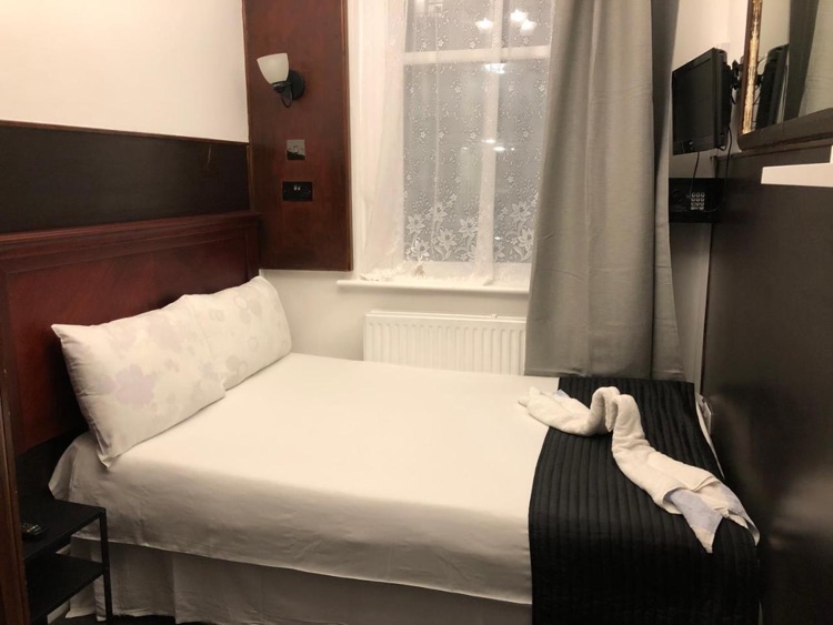 A photo of Plaza London Hotel
