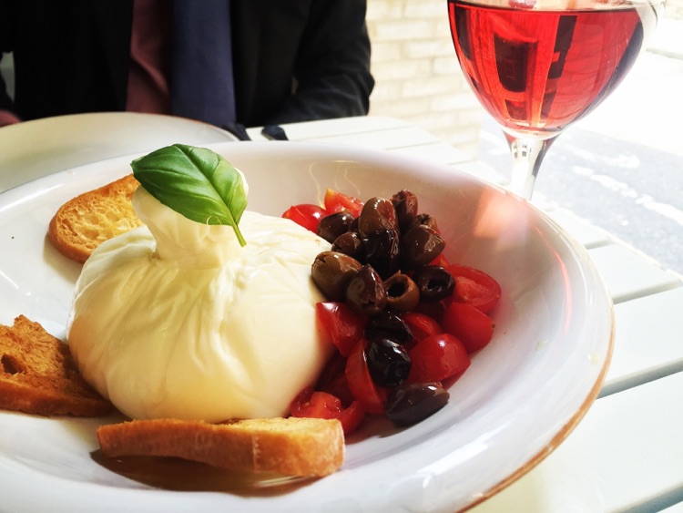 Burrata and Rosé!