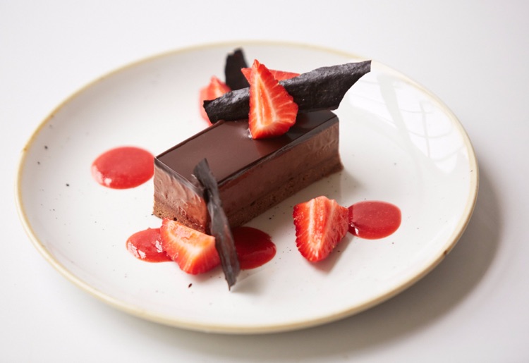 Milk Chocolate and Hazelnut Praline Pave Cake