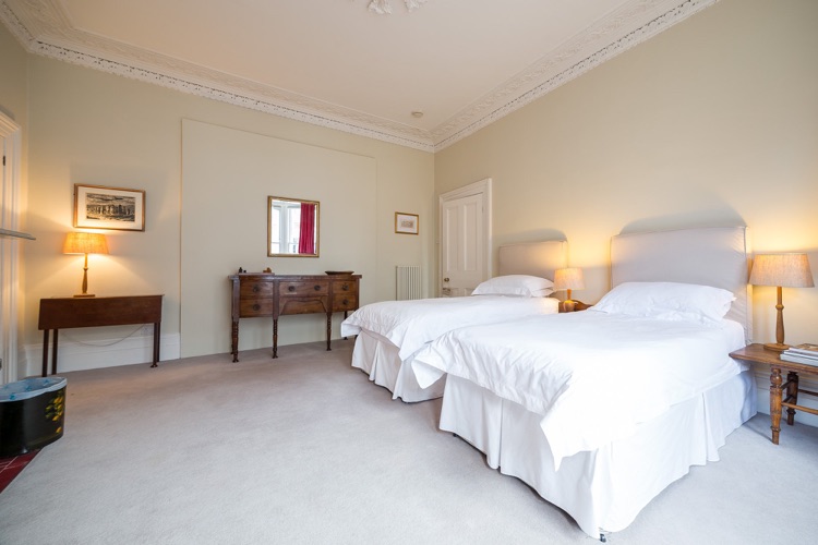 Suite 1 bed can be 2 singles or 1 double