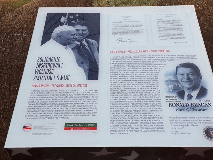 A photo of Monument Ronald Reagan