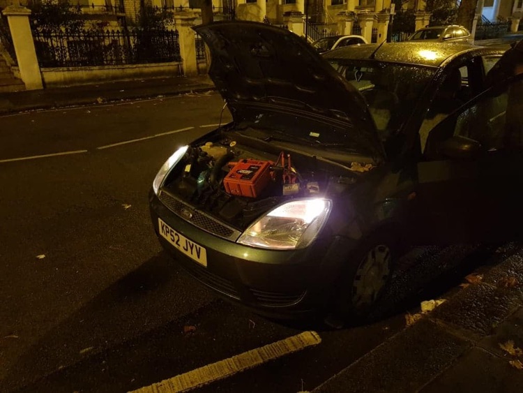 Jumpstart Ford fiesta North London