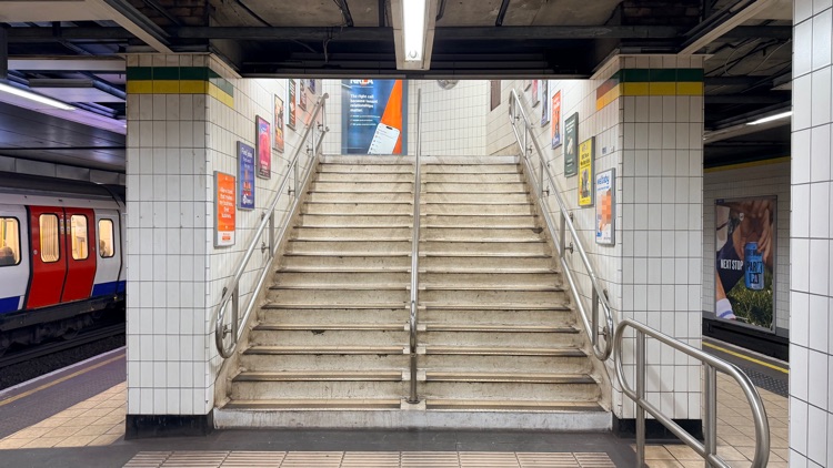 A photo of Mansion House Station