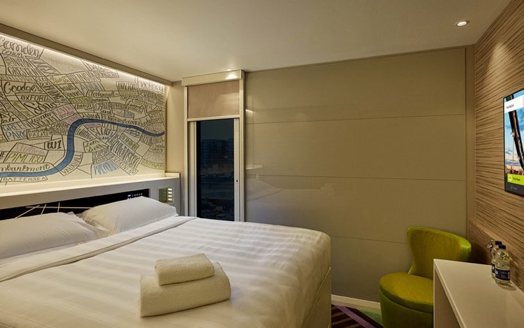 A photo of hub by Premier Inn London Westminster Abbey hotel