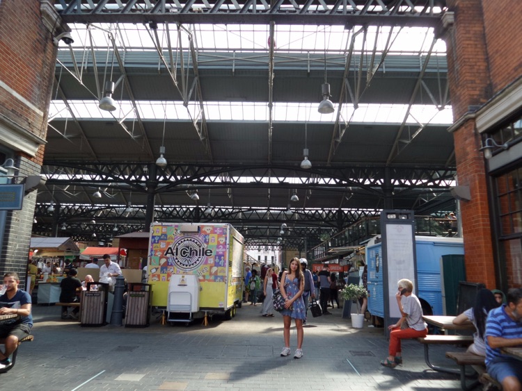 Outra entrada do mercado