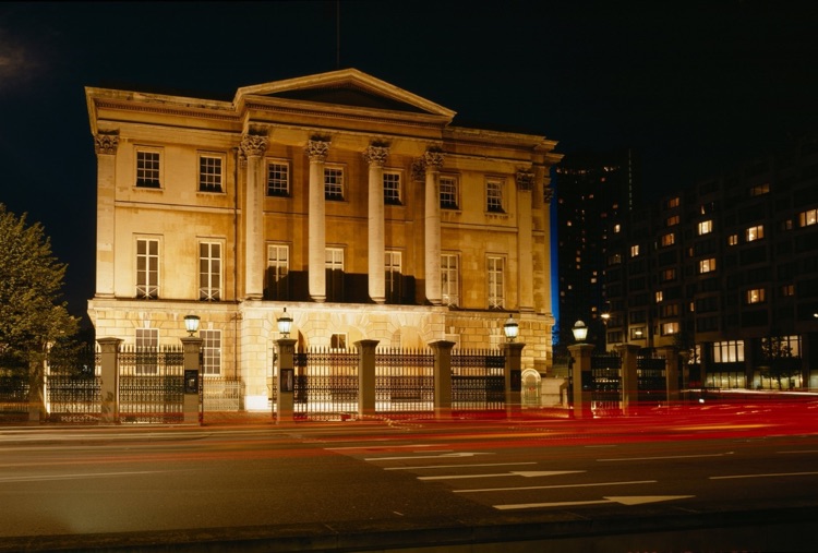 Apsley House at Night