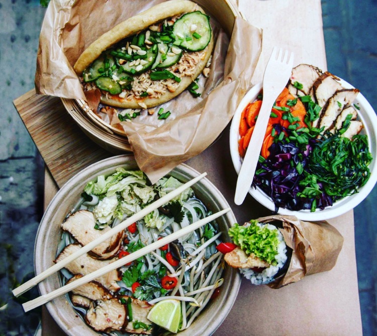 Rolls, buns, bowls. soups at 5 ingredients