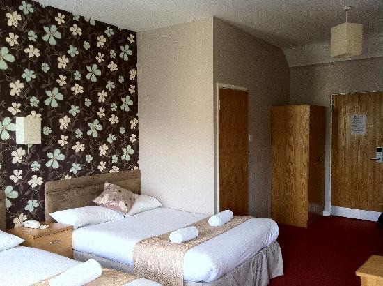Room 425