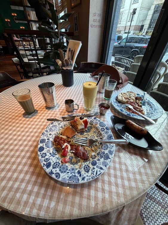 Une photo de Dishoom Covent Garden