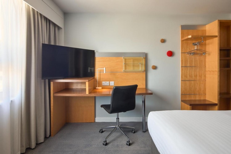 A photo of Holiday Inn Express London - Limehouse by IHG