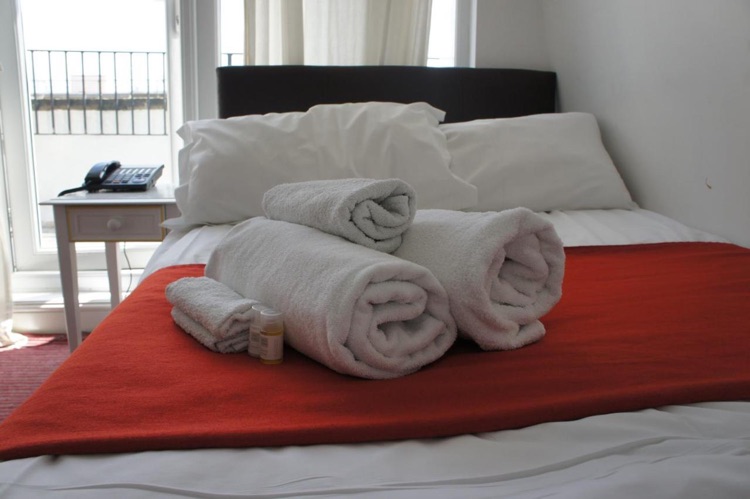 A photo of Plaza London Hotel