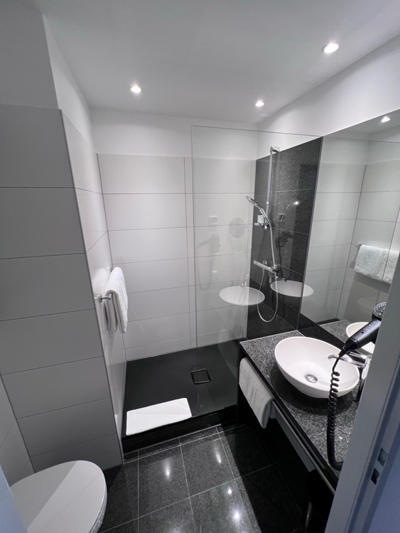 A photo of Hotel Motel One Warschau-Chopin