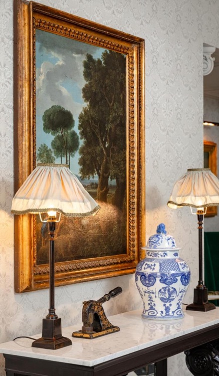 A photo of No. 30 Knightsbridge