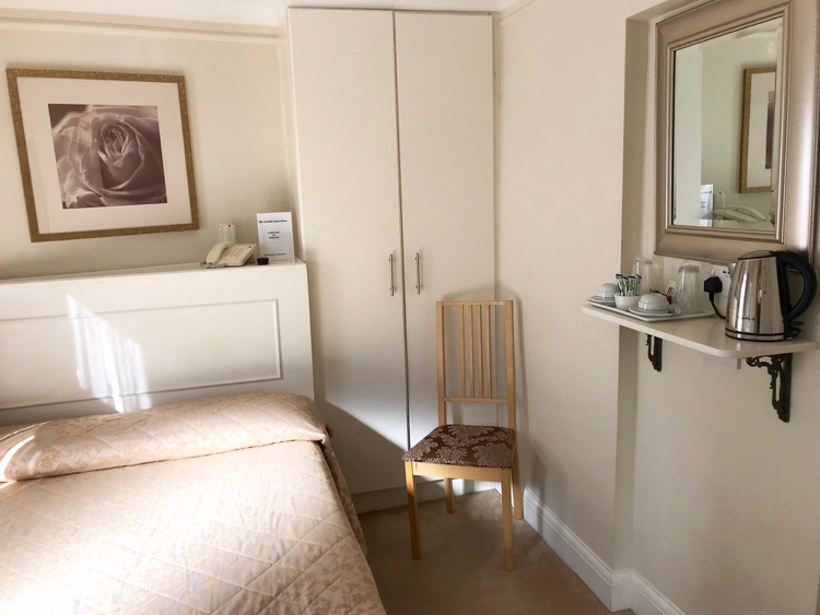 Room 3 double ensuite