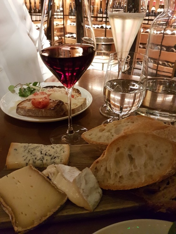 Фото: Comptoir Cafe & Wine