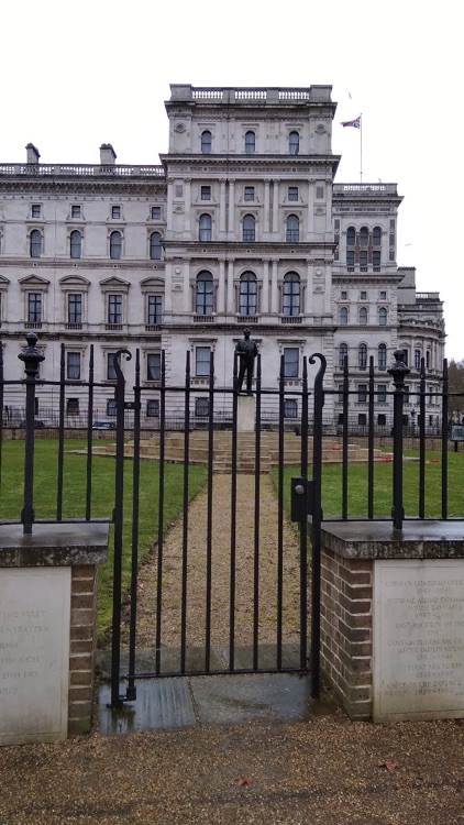 A photo of Admiral of the Fleet Earl Mountbatten of Burma Statue