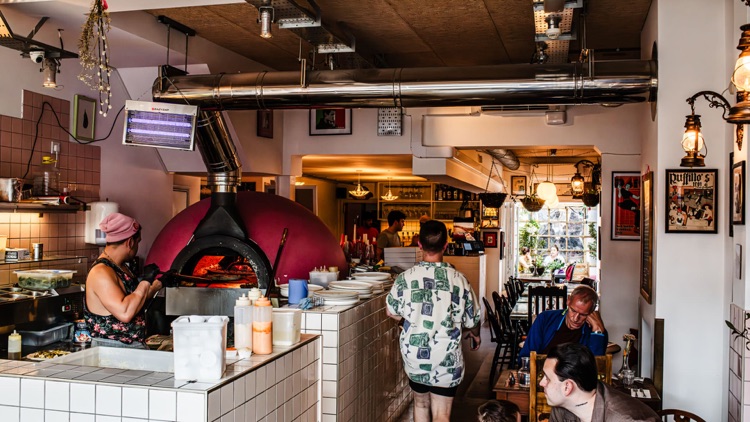 A photo of Bar D4100