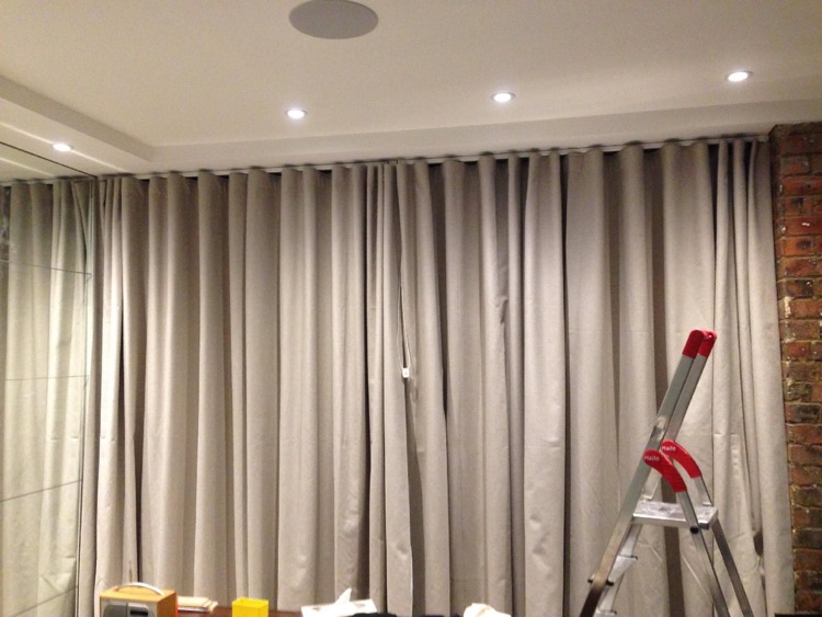 S-wave curtains - Old Street