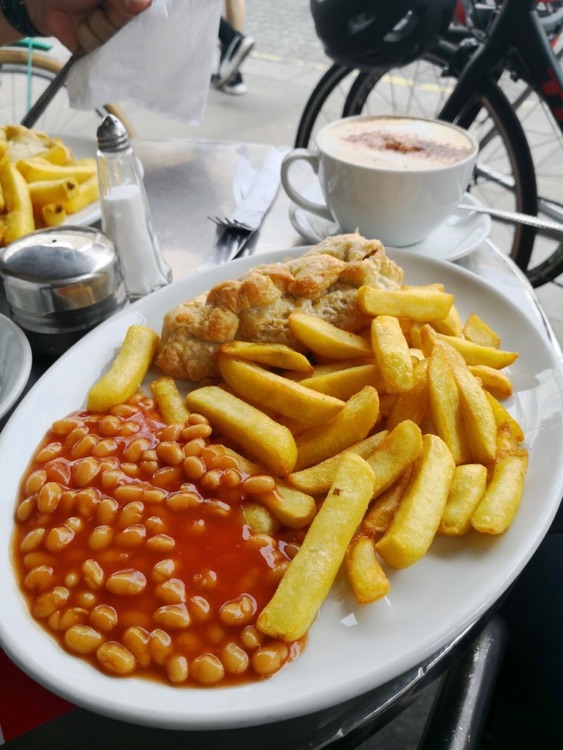 Une photo de Breadline Cafe