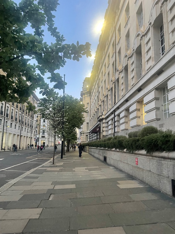 A photo of Premier Inn London County Hall hotel